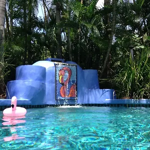 Pink Flamingo 4* Port Douglas