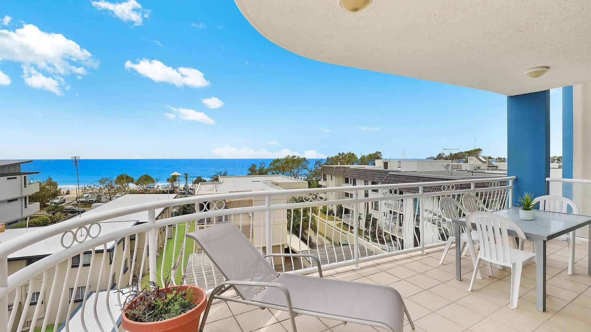 Myconos Resort Maroochydore